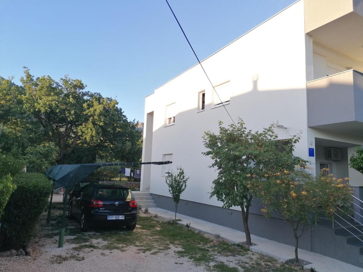 Apartments Lota Starigrad Paklenica Esterno foto